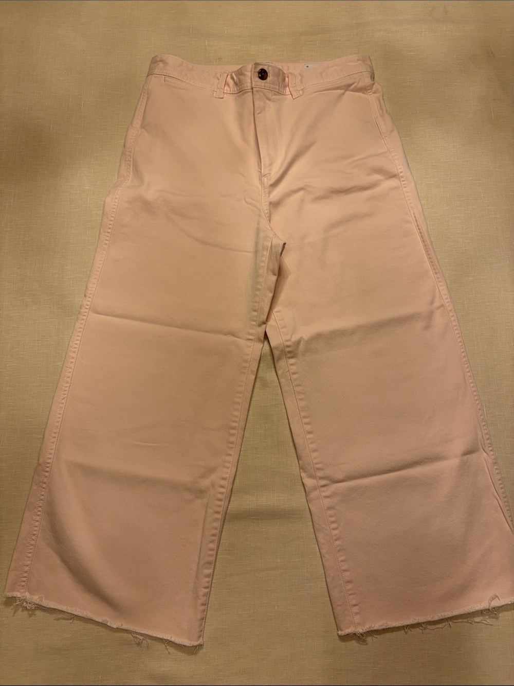 Gap Women's Wide-Leg Crop Jeans in Light Pink